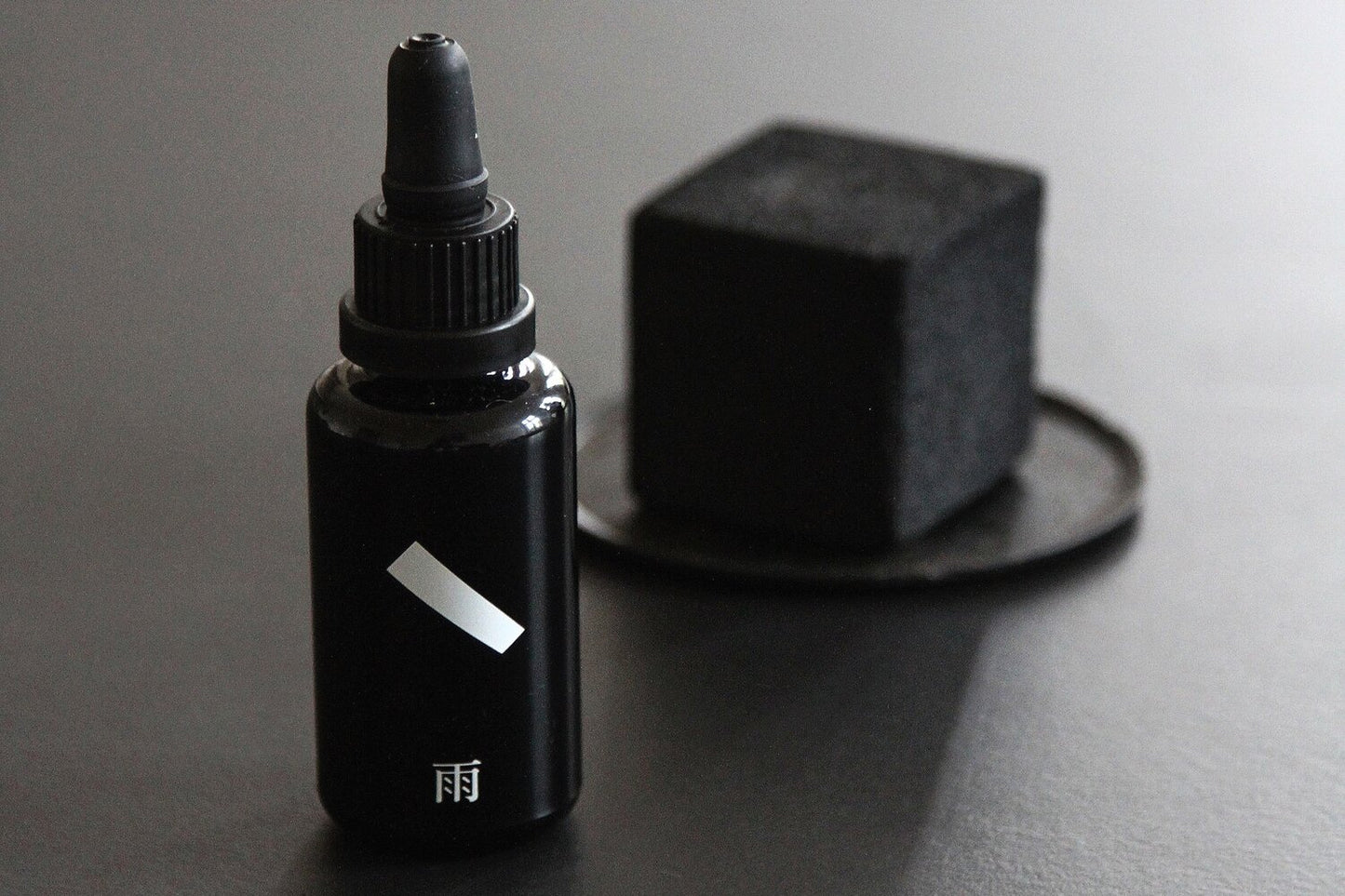 Hakudo Rain Dripper Essence