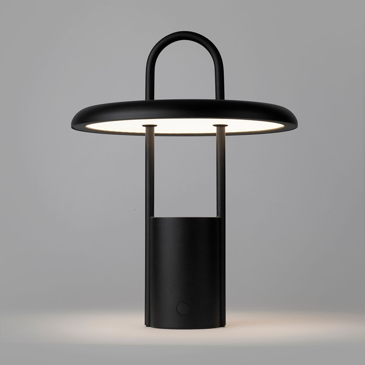 Pier LED Lamp