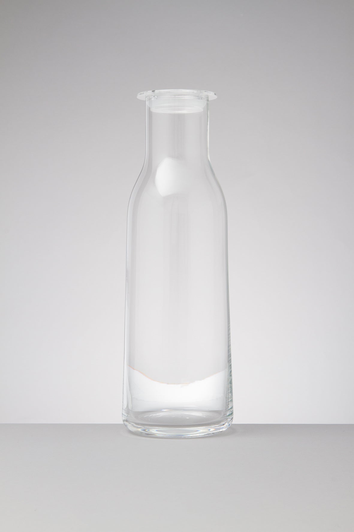 Minima Bottle with Lid by Cecile Manz